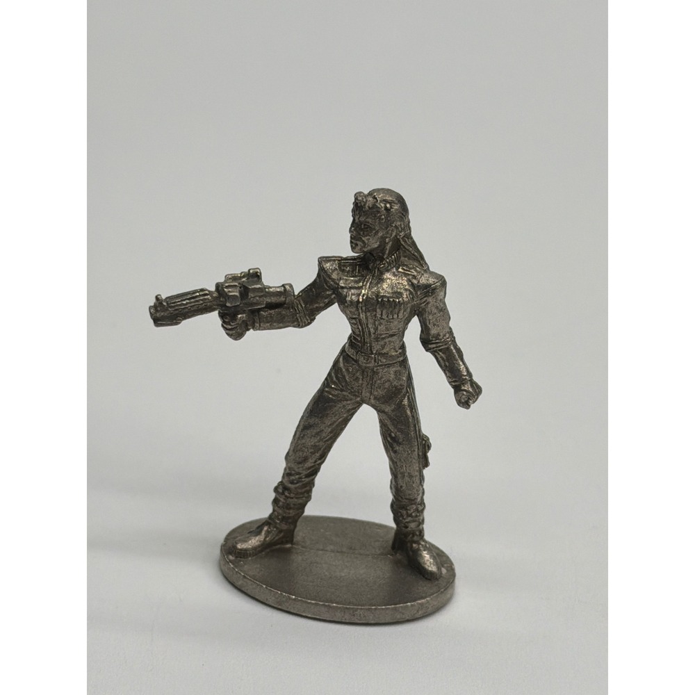 Vintage‎ 2000 Lucasfilm Star Wars Metal Miniature Female Pilot Blaster Figure